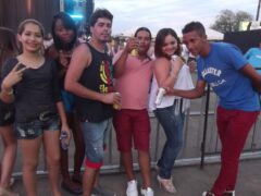 Oktober 10 Anos